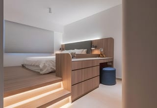 Platform bed with drawer storage